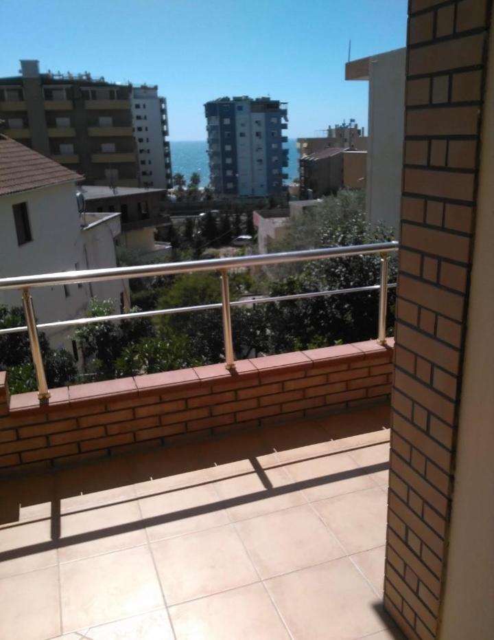 Vila Mina Durrës Exteriör bild